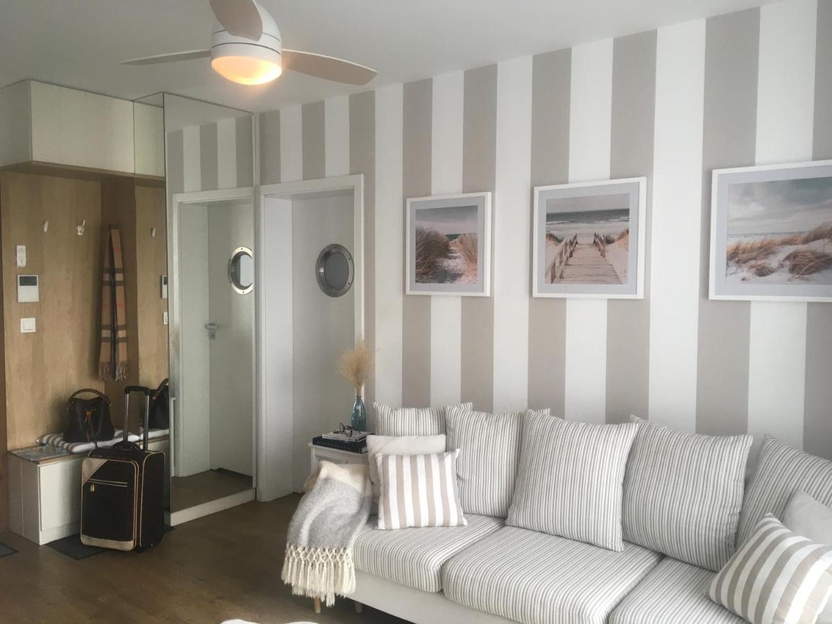 Apartament Marine Holiday Elblag - Winda -Parking W Hali Garazowej -Gratis -Business Stays Esterno foto