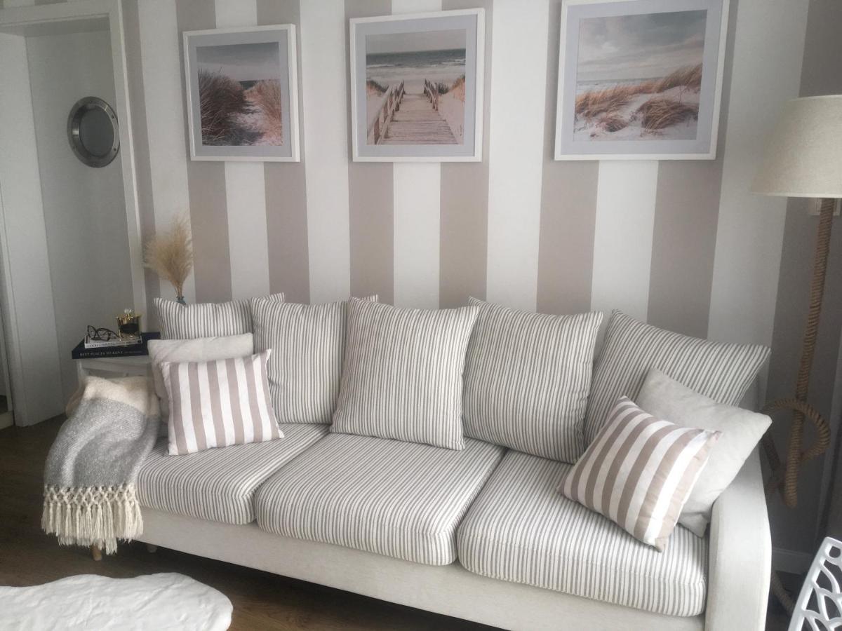 Apartament Marine Holiday Elblag - Winda -Parking W Hali Garazowej -Gratis -Business Stays Esterno foto