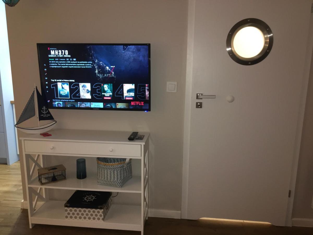 Apartament Marine Holiday Elblag - Winda -Parking W Hali Garazowej -Gratis -Business Stays Esterno foto