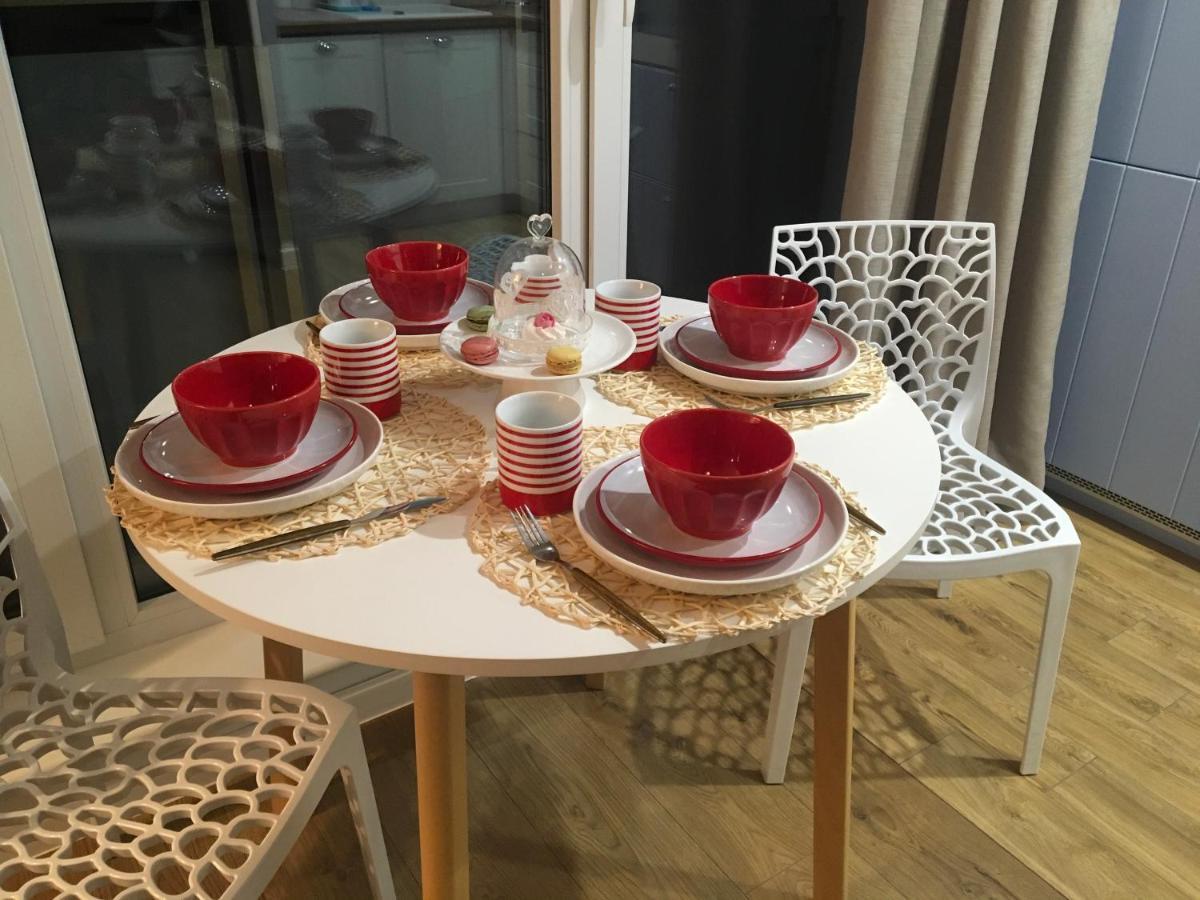 Apartament Marine Holiday Elblag - Winda -Parking W Hali Garazowej -Gratis -Business Stays Esterno foto