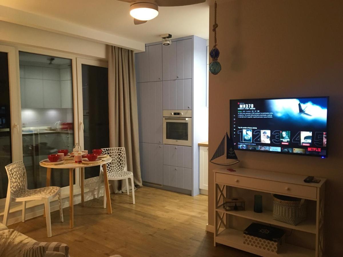 Apartament Marine Holiday Elblag - Winda -Parking W Hali Garazowej -Gratis -Business Stays Esterno foto